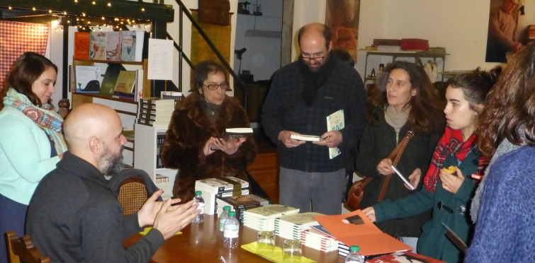 Afonso Cruz à conversa com leitores na "Arte No Livro"